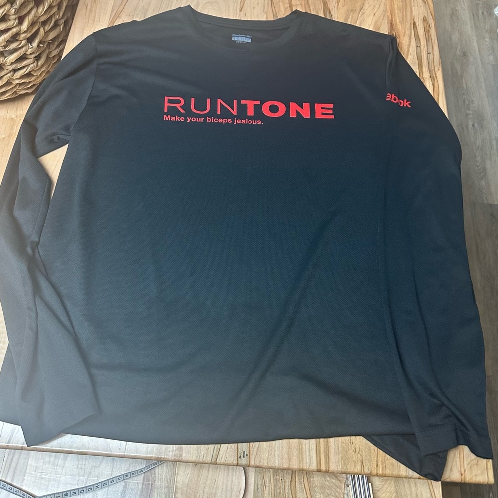 Reebok Black and Red Long Sleeve Men's Tee